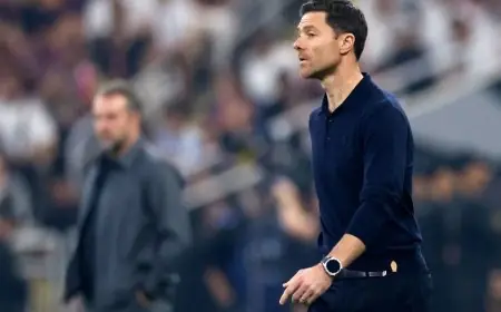 تشابي ألونسو يدفع ثمن ولائه لمساعديه في ريال مدريد حسب ماركا