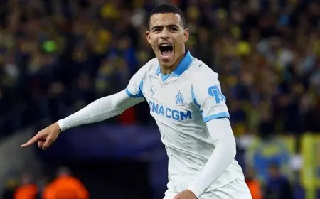 غرينوود وغويري يحققان فوزًا ساحقًا لمارسيليا على بايو بـ9 أهداف في كأس فرنسا