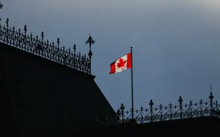 كندا تصدر تحذيرًا عاجلاً لمواطنيها بتجنب السفر إلى إيران وتدعو الموجودين للمغادرة فورًا