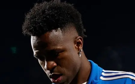 هتافات عنصرية تستهدف فينيسيوس وتدخل سريع من كورتوا