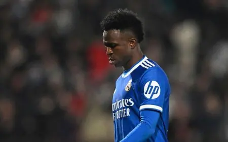 قناة ريال مدريد تعترف بهزيمة مستحقة أمام ألباسيتي وتدافع عن ألفارو أربيلوا