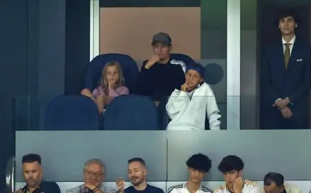 توني كروس يستنكر مخاطرات برشلونة: توقعات بفشل أوروبي جديد