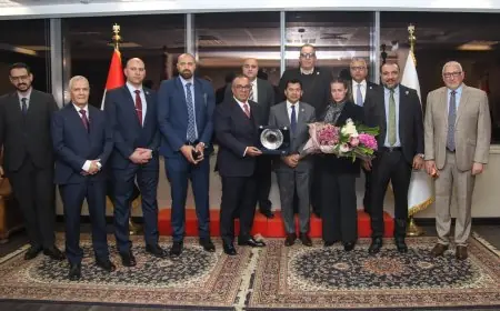 اجتماع وزير الرياضة مع مجلس إدارة اتحاد السلة لمتابعة خطط تطوير اللعبة في البلاد