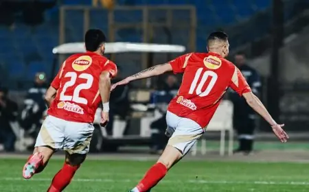 الأهلي يتفوق في الشوط الأول على طلائع الجيش بفضل هدف جراديشار