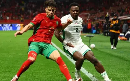 الزلزولي يشيد بياسين بونو كأفضل حارس مرمى عالمي