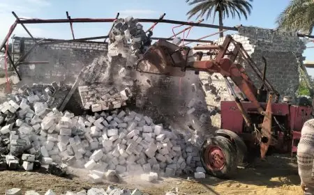 حملات مكثفة في بني سويف تزيل التعديات وتجمع 80 طنًا من المخلفات