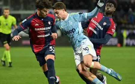 كالياري يفاجئ يوفنتوس ونابولي ينتزع انتصاراً مثيراً أمام ساسولو