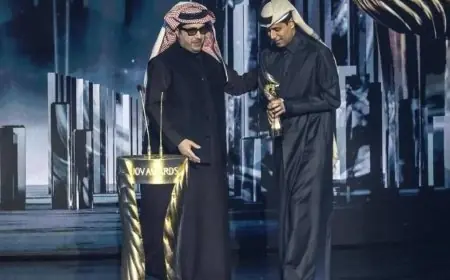 تركي آل الشيخ يكرّم الخليفي لإسهاماته البارزة في صناعة الترفيه الرياضي