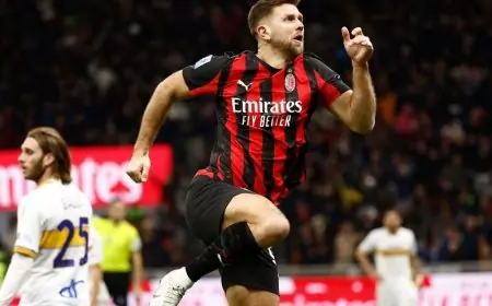فولكروغ يتفوق على السرقة ويقود ميلان لفوز مثير على ليتشي