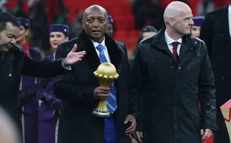 رئيس الفيفا يستنكر أفعال منتخب السنغال في نهائي كأس أمم أفريقيا ويدعو لاتخاذ إجراءات تأديبية