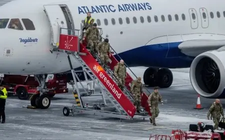 إرسال الجنود والمعدات العسكرية من الدنمارك إلى جرينلاند يثير تكهنات حول مواجهة محتملة مع أمريكا