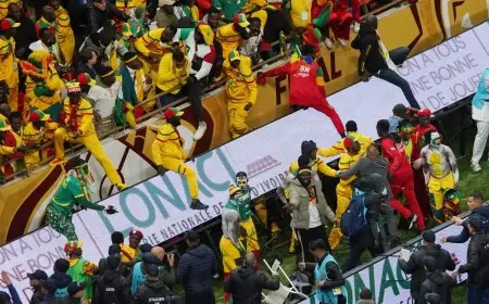 ضربة لآمال المغرب في استضافة نهائي كأس العالم 2030 بعد أحداث نهائي الكان