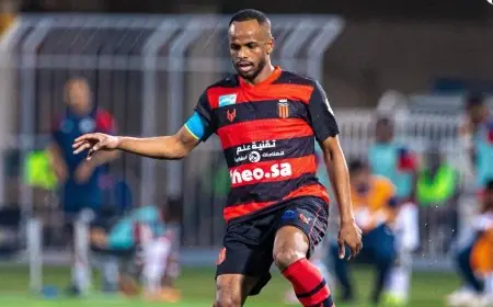 الأهلي يعلن عودة الخيبري إلى الرياض بالإعارة لتعزيز الفريق
