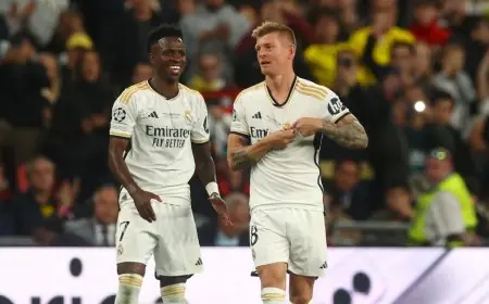 توني كروس يكشف سر صافرات الاستهجان في برنابيو: لماذا تُخصص فقط للنجوم العظماء