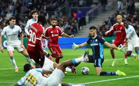 محمد صلاح يقود ليفربول لتحقيق فوز ساحق بثلاثية على مارسيليا في دوري أبطال أوروبا