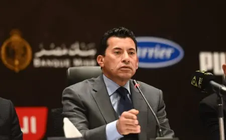 أشرف صبحي يؤكد دعم الدولة المصرية للمدرب الوطني ويعزز العلاقات الإيجابية مع الأشقاء