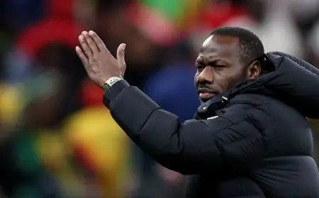 مدرب السنغال يكشف أسباب سلوكه المفاجئ خلال نهائي كأس إفريقيا ضد المغرب لحماية لاعبيه من الظلم
