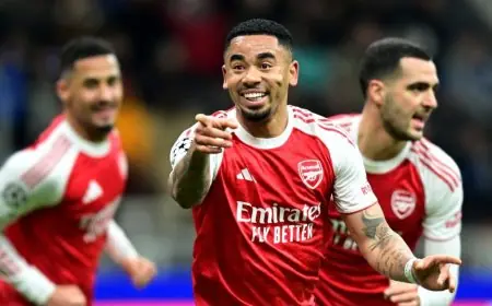 توقيت مواجهة أرسنال ضد مانشستر يونايتد في الدوري الإنجليزي الممتاز