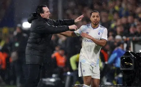 اكتشف سر تصرف أوناي إيمري مدرب أستون فيلا تجاه اللاعب يوري تيليمانس