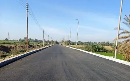 مشروعات طرق حيوية بتكلفة 33 مليون جنيه تعزز البنية التحتية في أسوان