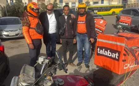 وزير العمل يجتمع بعمال الديلفري ويتفقد أحوالهم المهنية