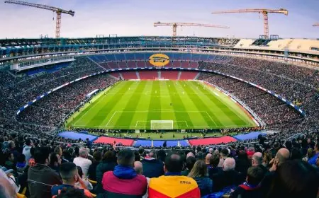 برشلونة يستعيد تألقه في الكامب نو بعد 42 يوماً من التحديات المثيرة