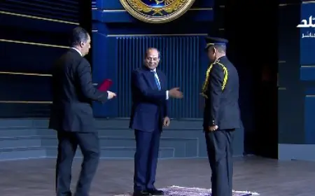 الرئيس السيسي يكرم أبطال الشهداء في الاحتفال بالعيد الرابع والسبعين للشرطة