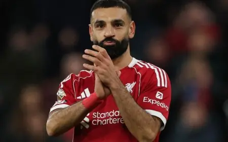 محمد صلاح يعود لتشكيلة ليفربول الأساسية في الدوري بعد غياب 11 مباراة