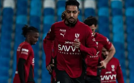 توقعات تشكيلة الهلال ضد الرياض: تعرف على الاسم الجديد المنتظر