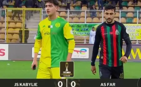 التعادل يسيطر على مواجهة شبيبة القبائل والجيش الملكي في مجموعة الأهلي