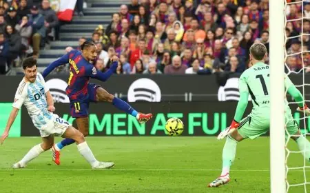 رافينيا يكشف عن تحديات برشلونة في التغلب على أوفييدو