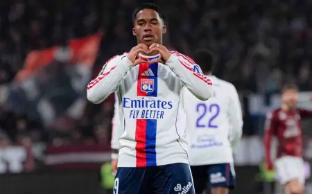 إندريك يتألق بثلاثية مذهلة ويقود ليون لاكتساح ميتز في الدوري الفرنسي