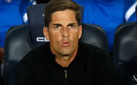 إقالة مدرب إسباني بعد منع لاعبيه من النوم 28 ساعة بناءً على نصائح ChatGPT