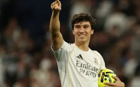 غونزالو غارسيا يفوز بجائزة أجمل هدف في الدوري الإسباني