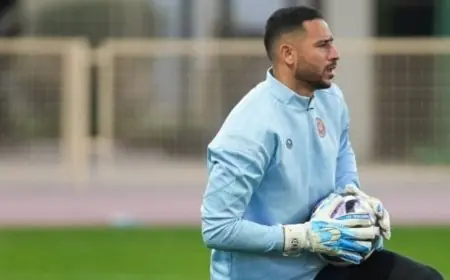 حارس مرمى ضمك يتألق بتصديه لركلتي جزاء في 4 دقائق في دوري روشن السعودي