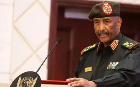 رئيس مجلس السيادة السوداني يزور قطر لتعزيز العلاقات الرسمية