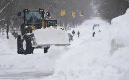 عاصفة فيرن الثلجية تجتاح أمريكا متسببة في عشرات القتلى وانقطاع واسع للكهرباء
