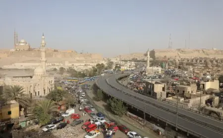 تواصل أعمال إزالة كوبري السيدة عائشة للحفاظ على جاذبية القاهرة التاريخية