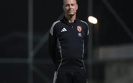 توروب يكشف عن تشكيلة الأهلي لمواجهة يانج أفريكانز المرتقبة