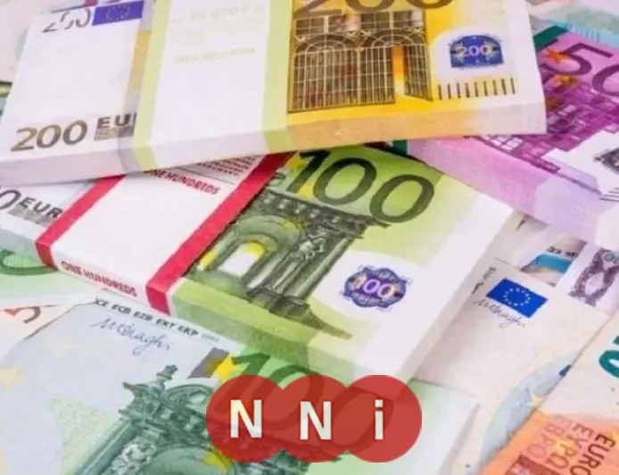 كم بلغ سعر صرف اليورو مقابل الجنيه اليوم الجمعة؟