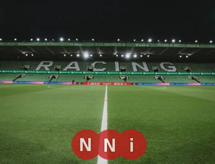 اكتشف السبب وراء تأجيل مباراة برشلونة وراسينغ لمدة 15 دقيقة