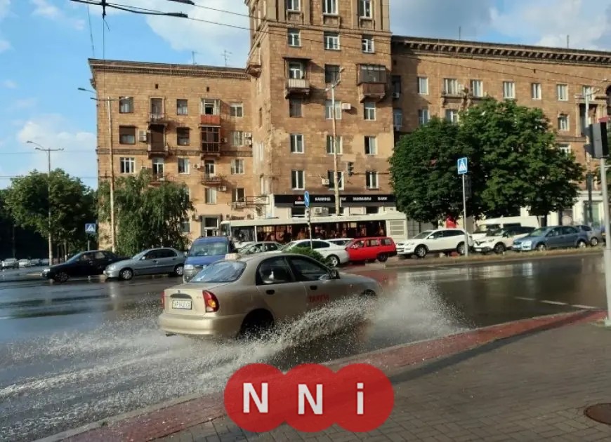 الأمطار الغزيرة تكتسح المحافظات والأرصاد تكشف خرائط الطقس قريبًا