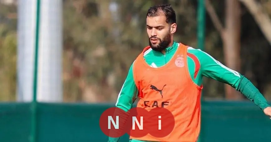 إصابات خط الدفاع تثير قلق مدرب الجزائر وحالة توغاي تظل غامضة