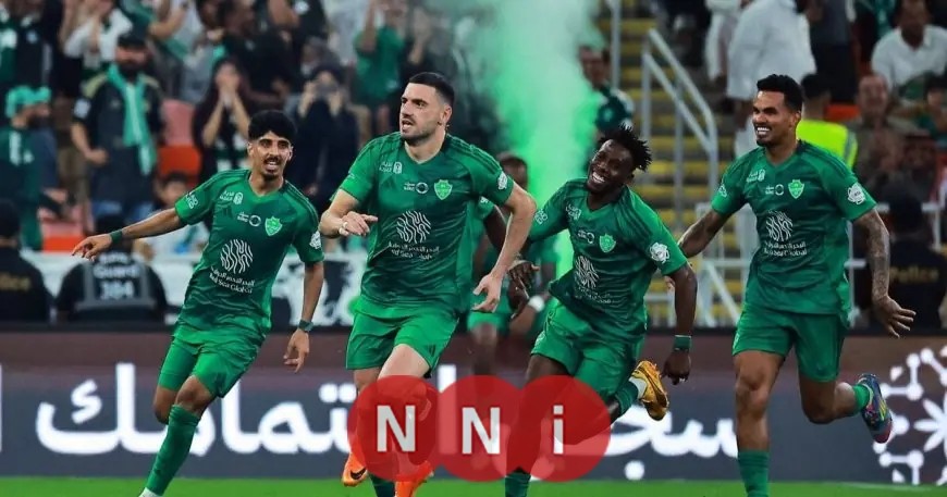 المدير الرياضي للأهلي يقدم اعتذارًا لرونالدو وفيليكس عن احتفاله