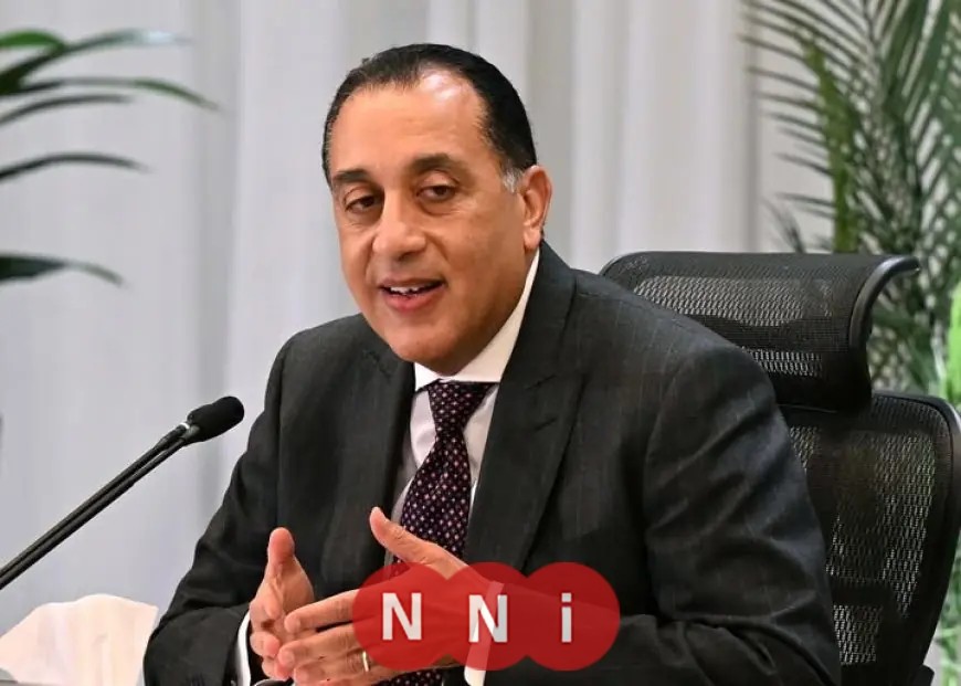 رئيس الوزراء يزور الكاتدرائية المرقسية لتهنئة البابا تواضروس الثاني بعيد الميلاد المجيد فى العباسية