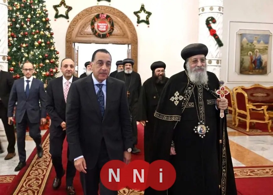 مدبولي يهنئ البابا تواضروس الثاني بمناسبة عيد الميلاد المجيد