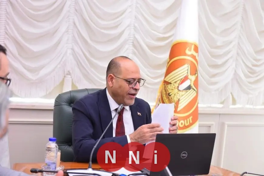 وزير العمل يعلن عن إجازة مدفوعة الأجر الأربعاء المقبل بمناسبة عيد الميلاد المجيد للعاملين في القطاع الخاص