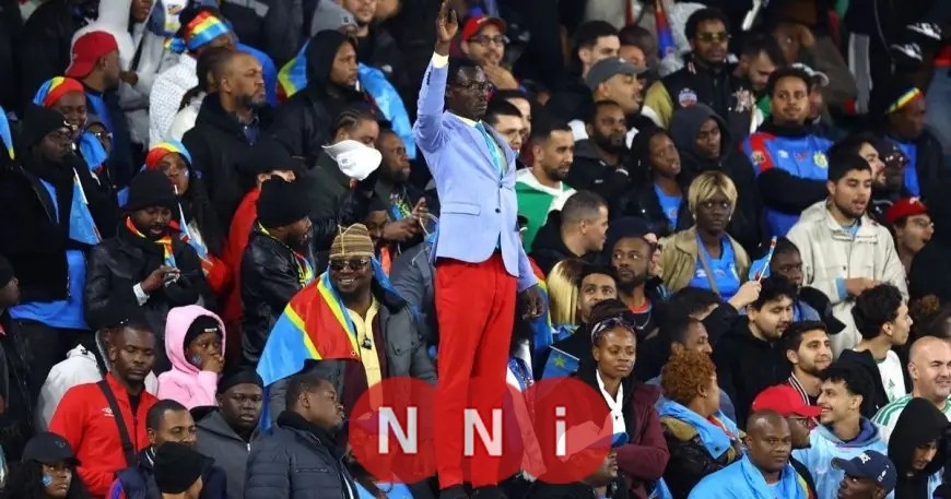 عمورة نجم الجزائر يقدم اعتذاره لمشجع في الكونغو الديمقراطية