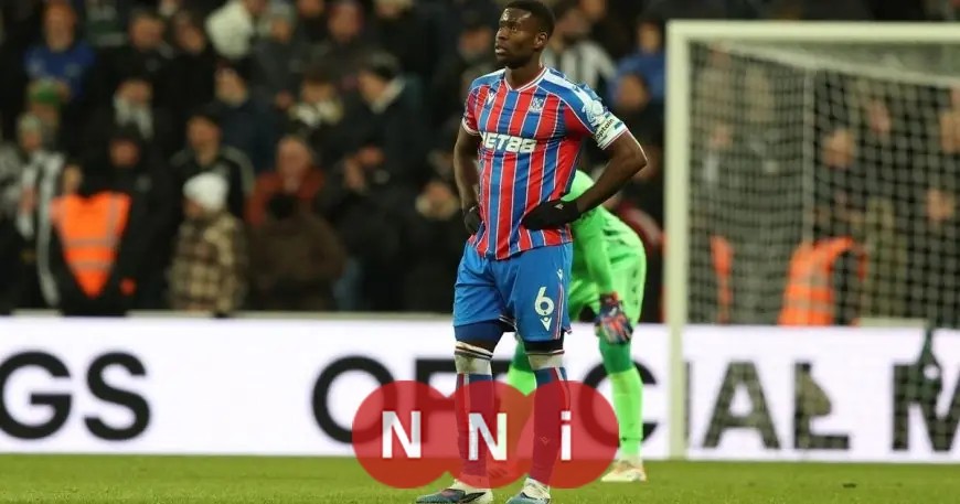 تعرف على رأي مدرب كريستال بالاس حول مغادرة المدافع مارك غويهي