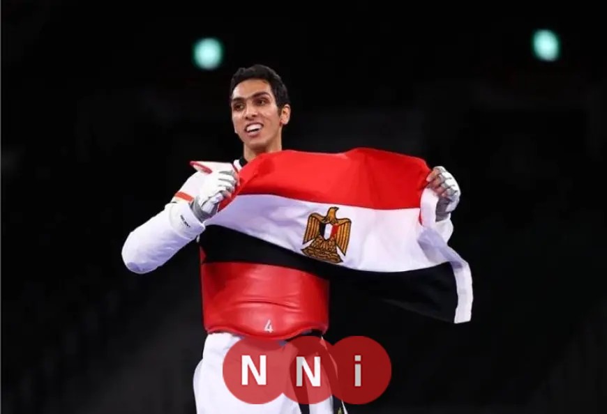 وزير الرياضة يبارك لسيف عيسى تتويجه بجائزة أفضل لاعب في أفريقيا لعام 2025